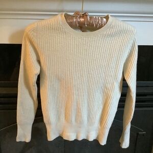 Douchanglee pale cream sweater, size S